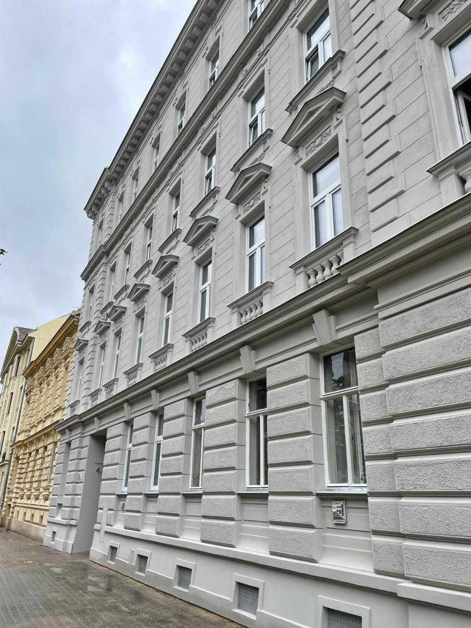 Apartment With Parking In The Center - 500M From Hlavni Nadrazi Brno Zewnętrze zdjęcie